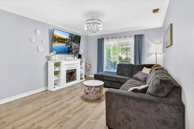 4360 W Avalon Avenue, Fresno, CA 93722