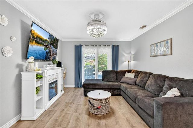 4360 W Avalon Avenue, Fresno, CA 93722