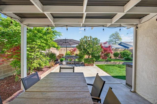 4360 W Avalon Avenue, Fresno, CA 93722