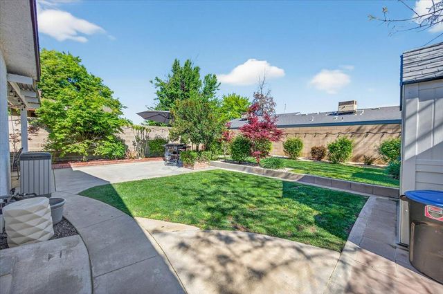 4360 W Avalon Avenue, Fresno, CA 93722