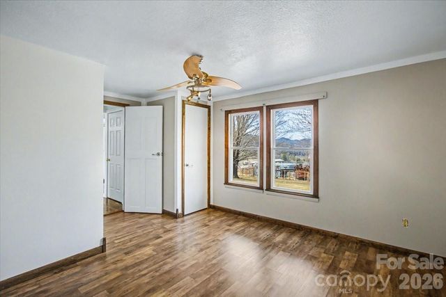 170 Styles Road, Burnsville, NC 28714