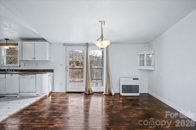 170 Styles Road, Burnsville, NC 28714