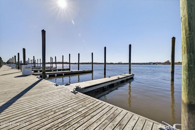 1536 Riverview Terrace, Wilmington, NC 28401