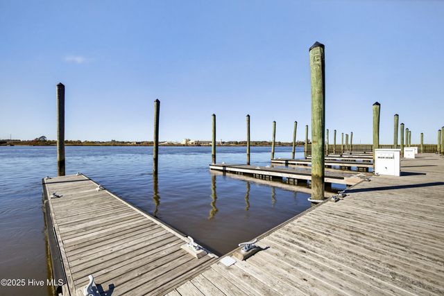 1536 Riverview Terrace, Wilmington, NC 28401