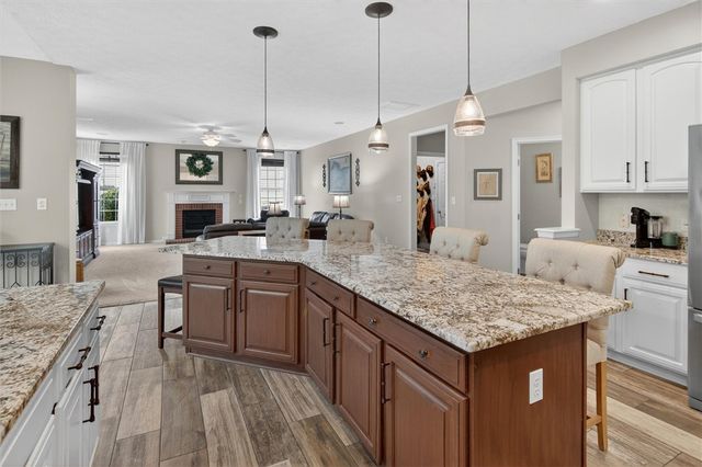 8909 Bella Danyelle Ct, South Fayette, PA 15017