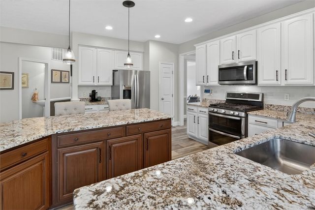 8909 Bella Danyelle Ct, South Fayette, PA 15017