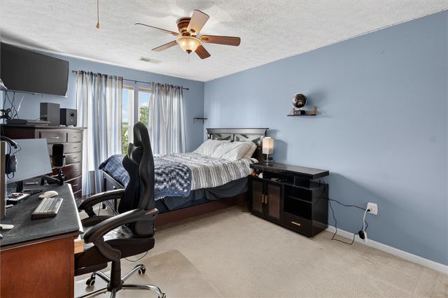 8909 Bella Danyelle Ct, South Fayette, PA 15017