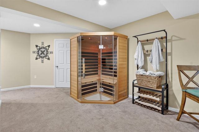 8909 Bella Danyelle Ct, South Fayette, PA 15017