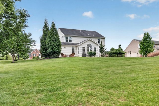8909 Bella Danyelle Ct, South Fayette, PA 15017