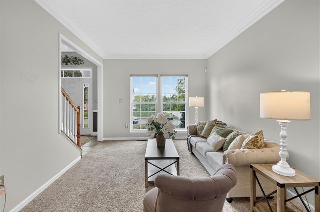 8909 Bella Danyelle Ct, South Fayette, PA 15017