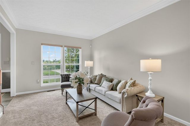8909 Bella Danyelle Ct, South Fayette, PA 15017