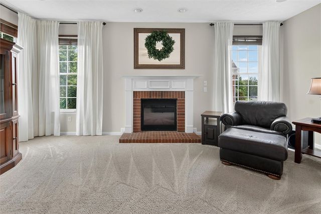 8909 Bella Danyelle Ct, South Fayette, PA 15017