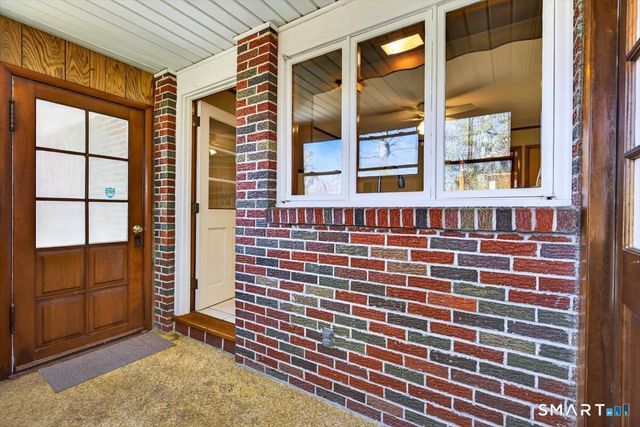 21 Rexview Circle, Trumbull, CT 06611