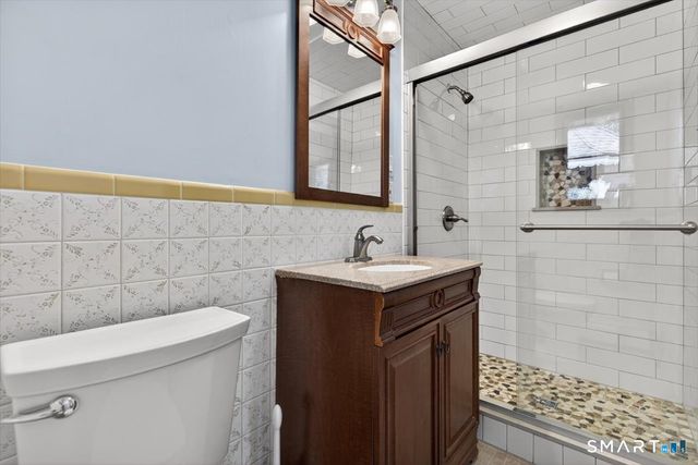 21 Rexview Circle, Trumbull, CT 06611