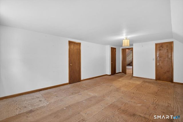 21 Rexview Circle, Trumbull, CT 06611