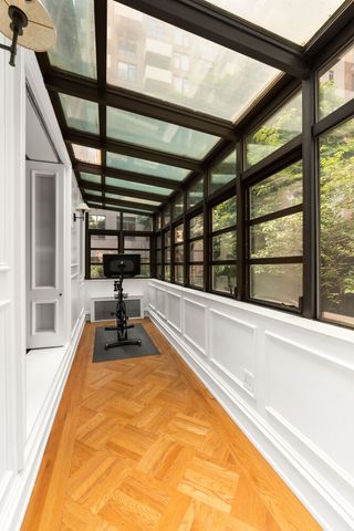 506 E 87TH Street, New York City, NY 10128