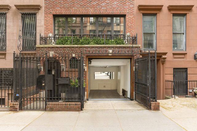 506 E 87TH Street, New York City, NY 10128