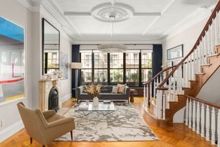 506 E 87TH Street, New York City, NY 10128
