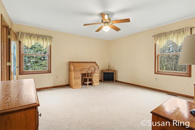 8591 Fowler Court Ne, Courtland Twp, MI 49341