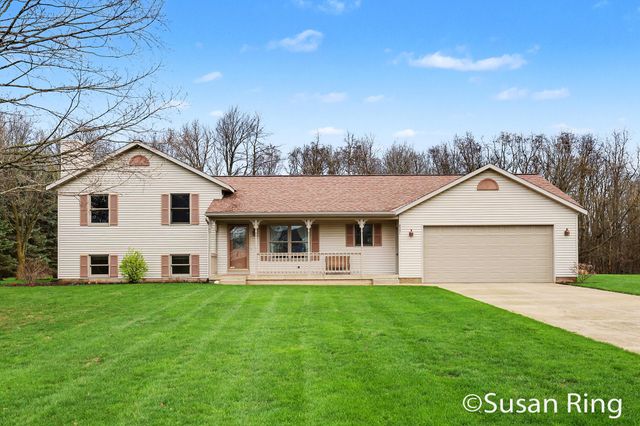 8591 Fowler Court Ne, Courtland Twp, MI 49341