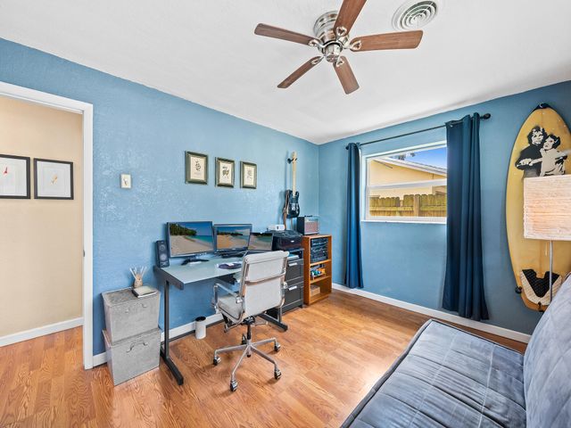 1320 SW 55th Avenue, Plantation, FL 33317