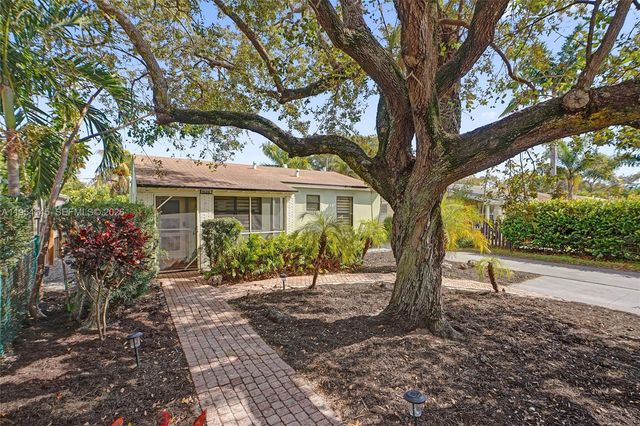 1520 NW 3rd Avenue, Fort Lauderdale, FL 33311