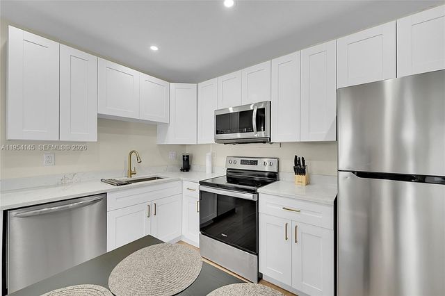 1520 NW 3rd Avenue, Fort Lauderdale, FL 33311