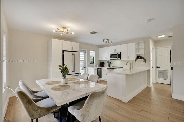 1520 NW 3rd Avenue, Fort Lauderdale, FL 33311