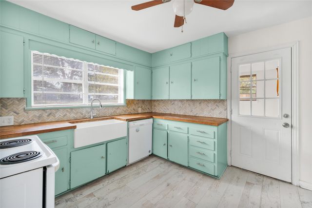 531 Coe Road, Denison, TX 75021