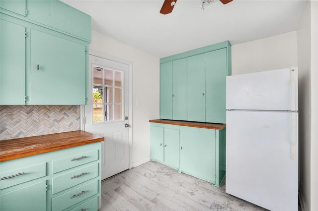 531 Coe Road, Denison, TX 75021