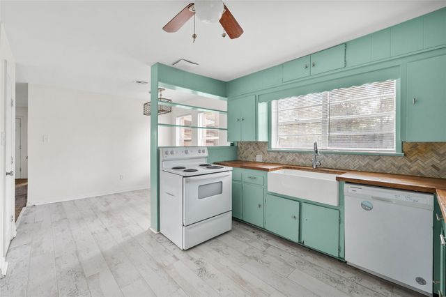 531 Coe Road, Denison, TX 75021