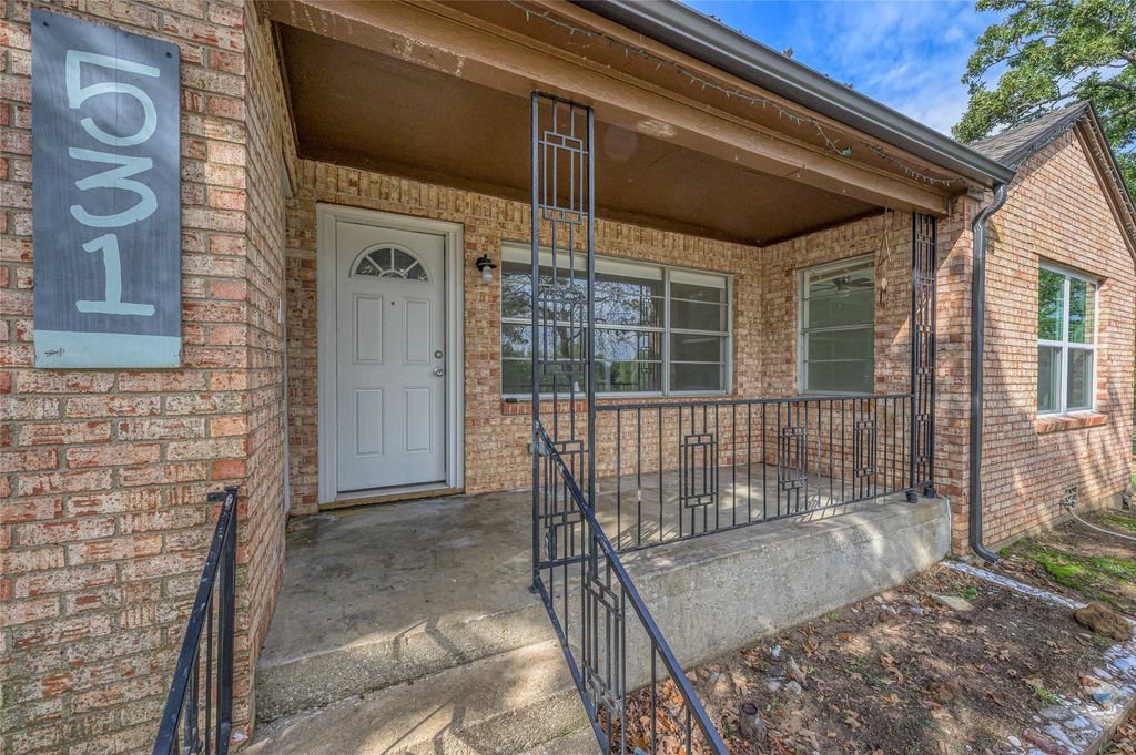 531 Coe Road, Denison, TX 75021