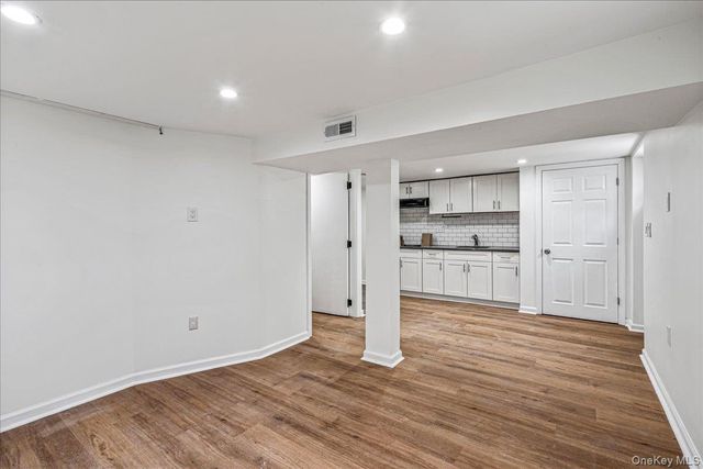 29 Baldwin Drive, West Hempstead, NY 11552