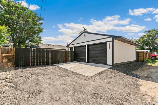1657 Macon Street, Aurora, CO 80010