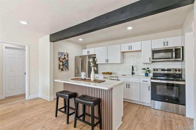 1657 Macon Street, Aurora, CO 80010