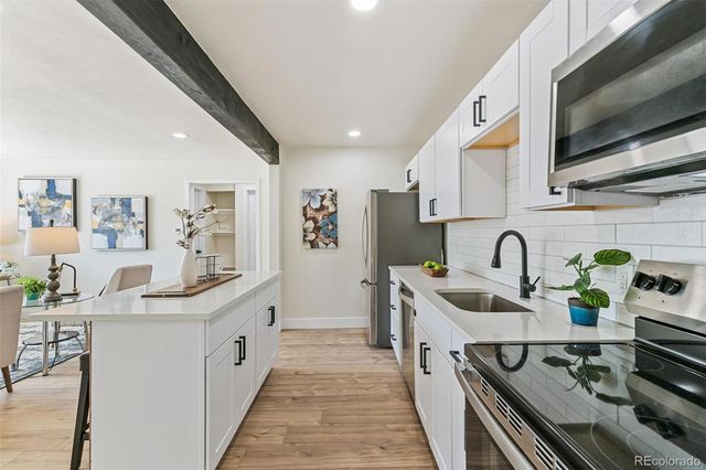 1657 Macon Street, Aurora, CO 80010