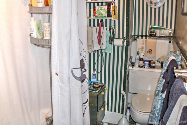 726 N Lincoln Drive, Hancock, MI 49930