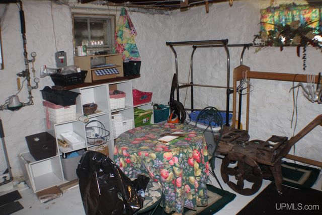 726 N Lincoln Drive, Hancock, MI 49930