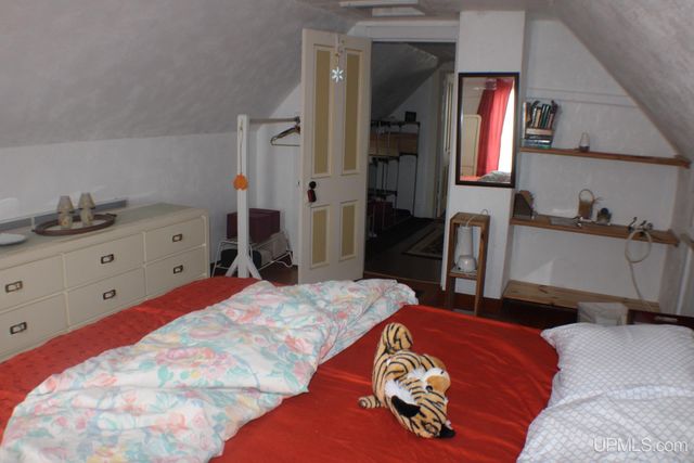 726 N Lincoln Drive, Hancock, MI 49930