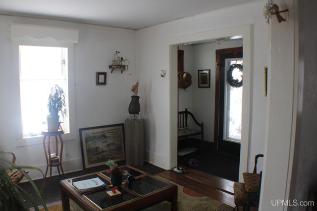 726 N Lincoln Drive, Hancock, MI 49930