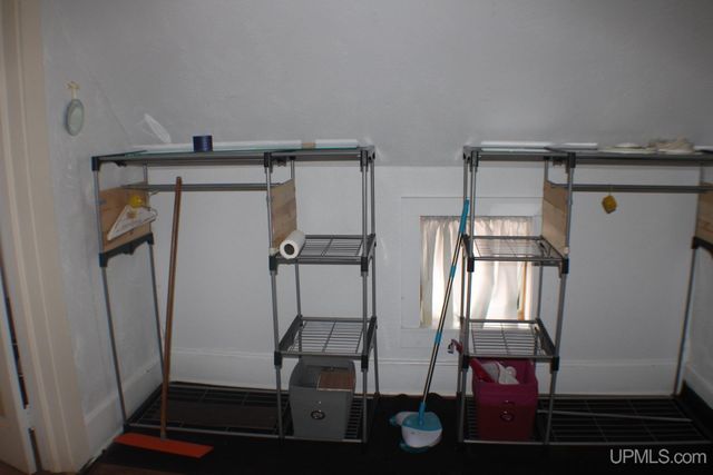 726 N Lincoln Drive, Hancock, MI 49930