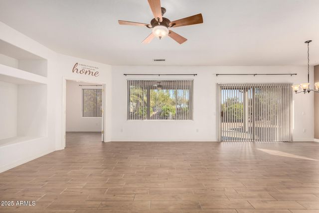 15136 W CACTUS RIDGE Way, Surprise, AZ 85374