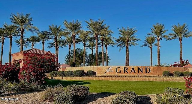 15136 W CACTUS RIDGE Way, Surprise, AZ 85374