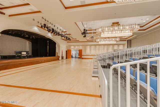 15136 W CACTUS RIDGE Way, Surprise, AZ 85374