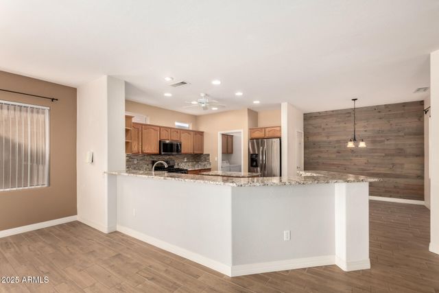 15136 W CACTUS RIDGE Way, Surprise, AZ 85374