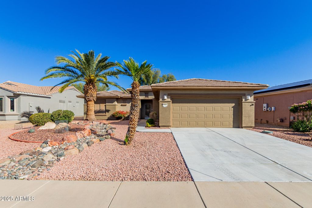 15136 W CACTUS RIDGE Way, Surprise, AZ 85374