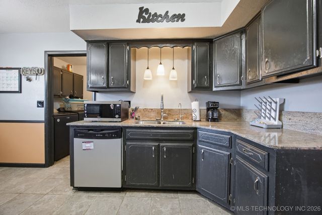 366 1000th, Wilburton, OK 74578
