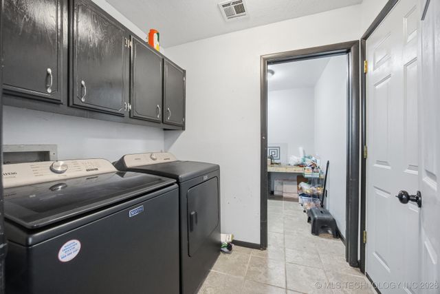 366 1000th, Wilburton, OK 74578