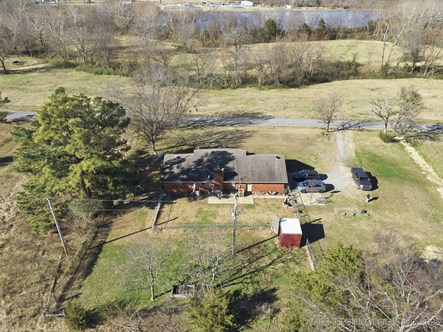 366 1000th, Wilburton, OK 74578