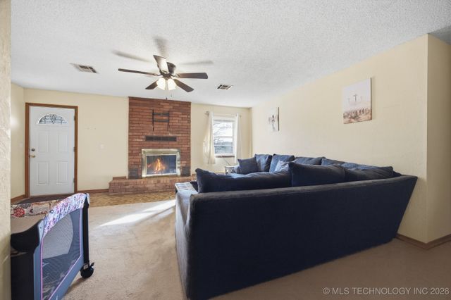 366 1000th, Wilburton, OK 74578